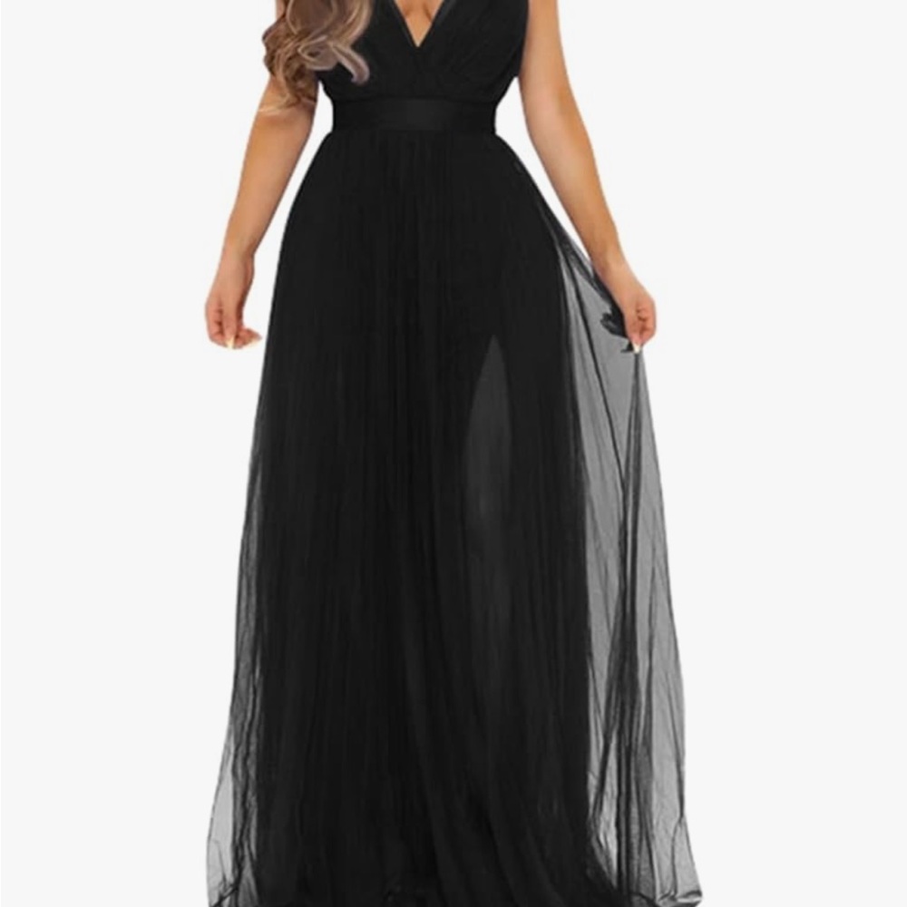 Elegant Black Evening Gown